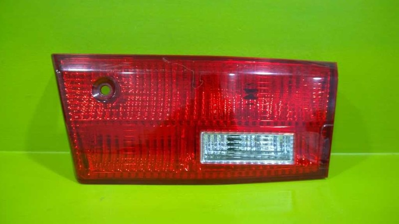 03 04 05 ACCORD SDN PASSENGER RIGHT LID MOUNT TAILLIGHT LAMP OEM 3241-30