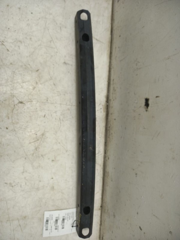 01 02 03 04 TOYOTA TACOMA FRONT BUMPER REINFORCEMENT REBAR