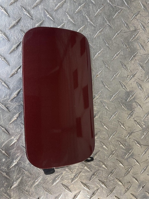 01-03 BMW E39 525I FUEL GAS TANK DOOR ROYAL RED (390) OEM TESTED