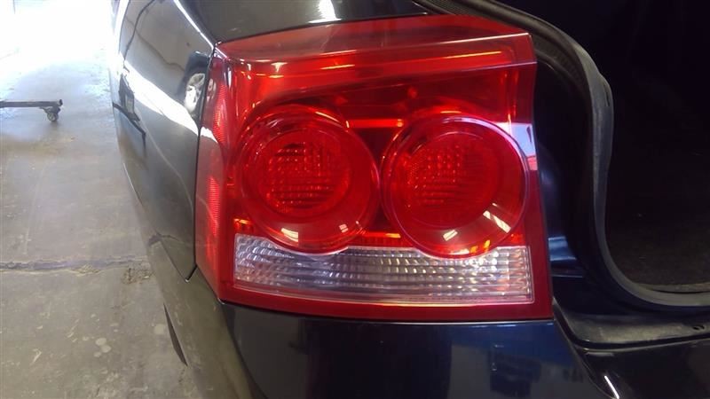 Driver Left Tail Light Fits 09-10 CHARGER 3385408