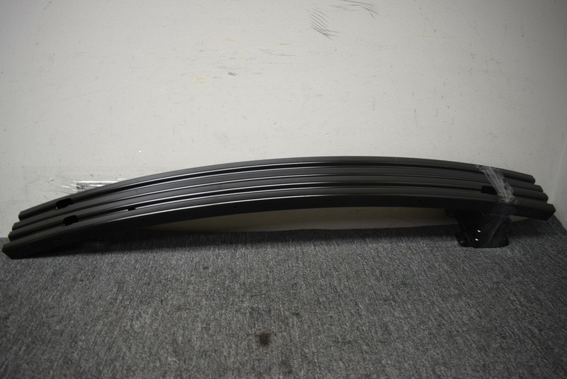 2018-2019 NISSAN LEAF REAR BUMPER FACTORY OEM