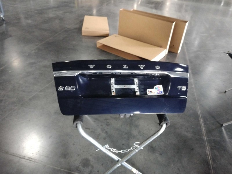 2016 VOLVO 80 SERIES Blue Deck Lid OEM 312173206 4DR SED BLU 467