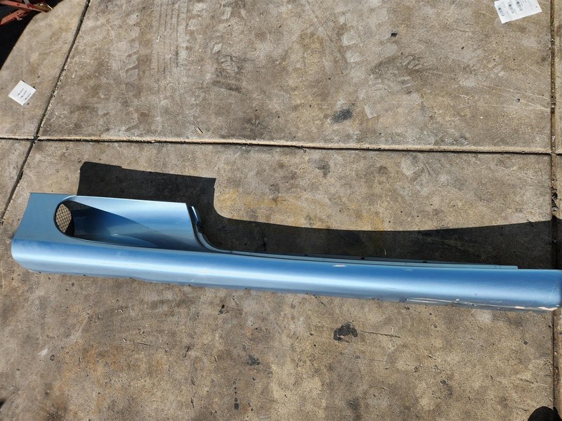 2000-2005 Ferrari 360 Passenger Side Lower Skirt Rocker Molding