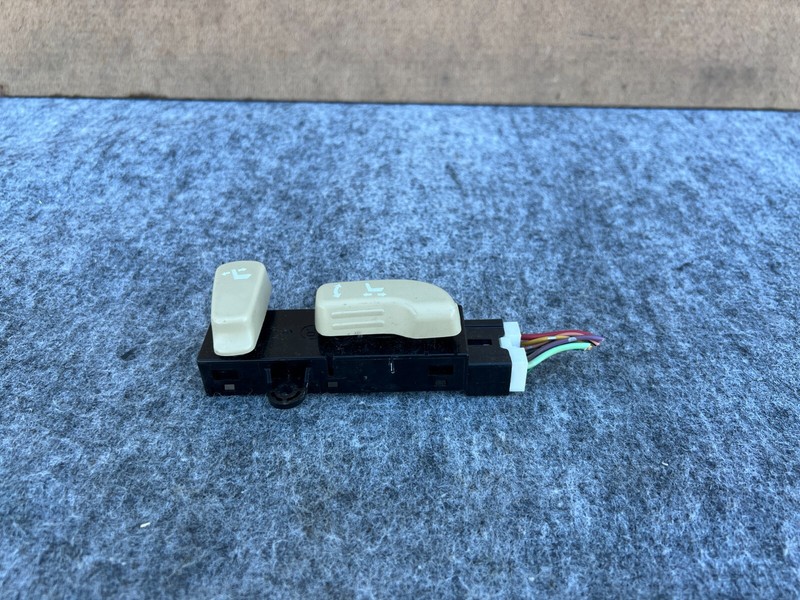 INFINITI QX56 QX80 2011-2017 OEM RIGHT PASSENGER SEAT CONTROL SWITCH (TAN)