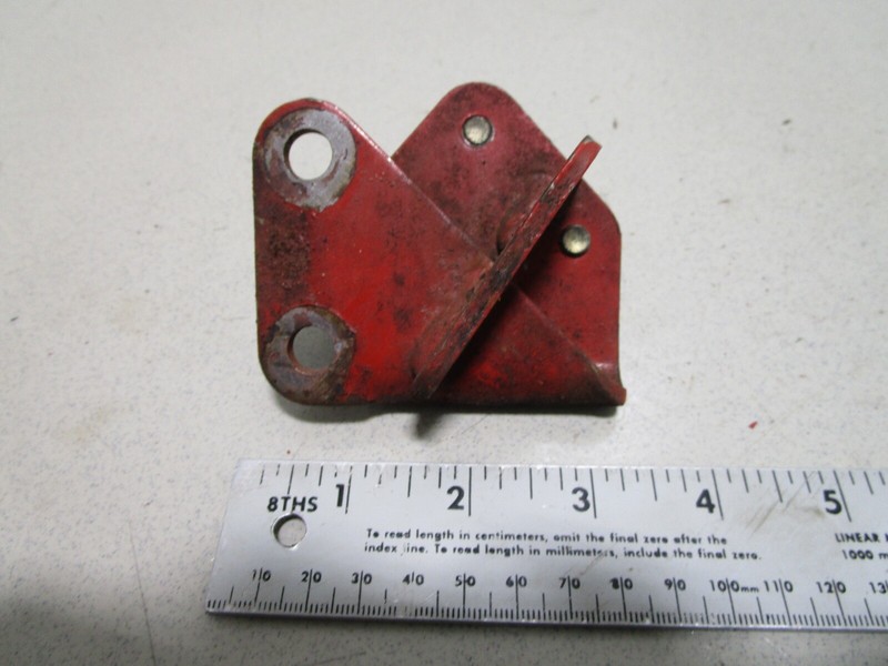 856292 Volvo Penta Sterndrive Fuel Filter Mounting Bracket