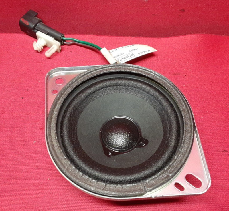 2009 - 2019 Lincoln MKTREAR Upper Quarter Tweeter Speaker L/R AE9T-18808-BA