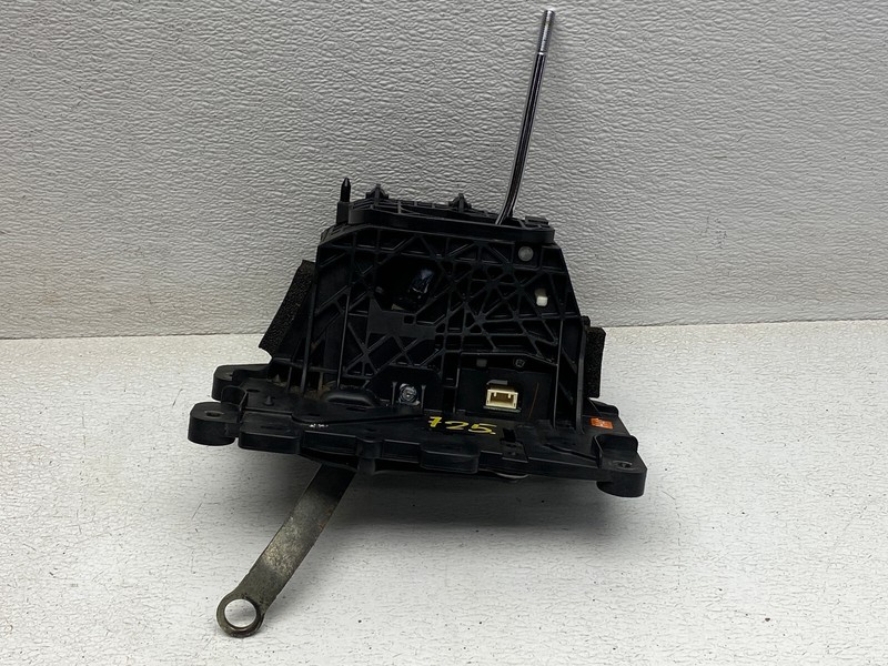 2013-2015 LEXUS GS350 AUTOMATIC TRANSMISSION FLOOR GEAR SHIFTER OEM LOT725