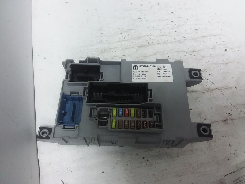 Cabin Fuse Junction Box 2016 Promaster City 00520290250