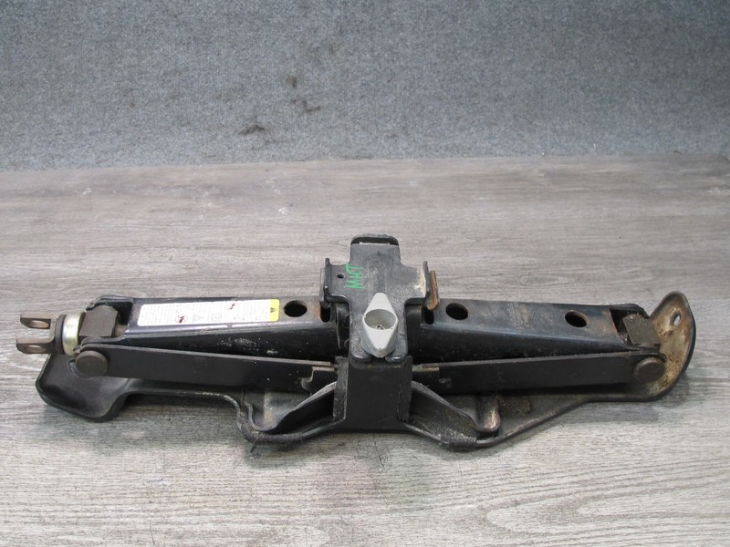2003-2009 HUMMER H2 REAR SPARE TIRE EMERGENCY LIFT JACK