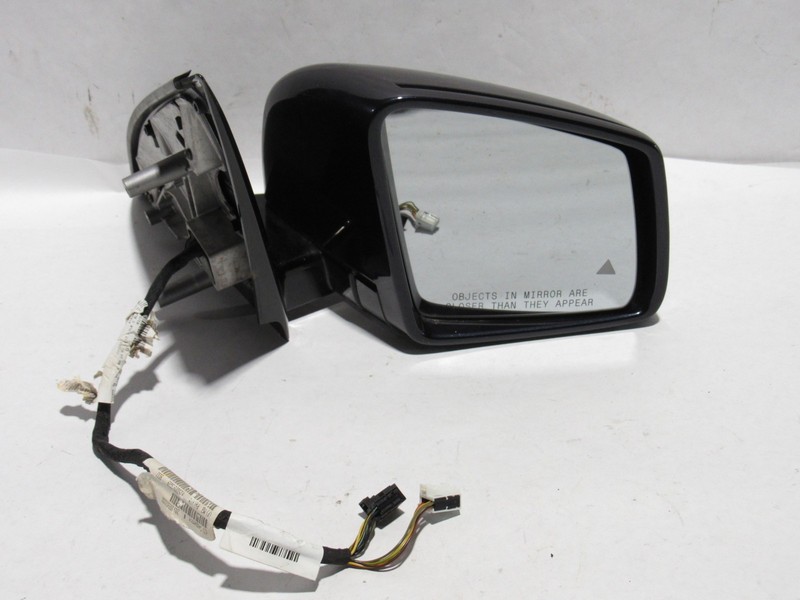 Mercedes R350 W251 2011 Front Right Door Exterior Mirror / Blind Spot 06-13 *