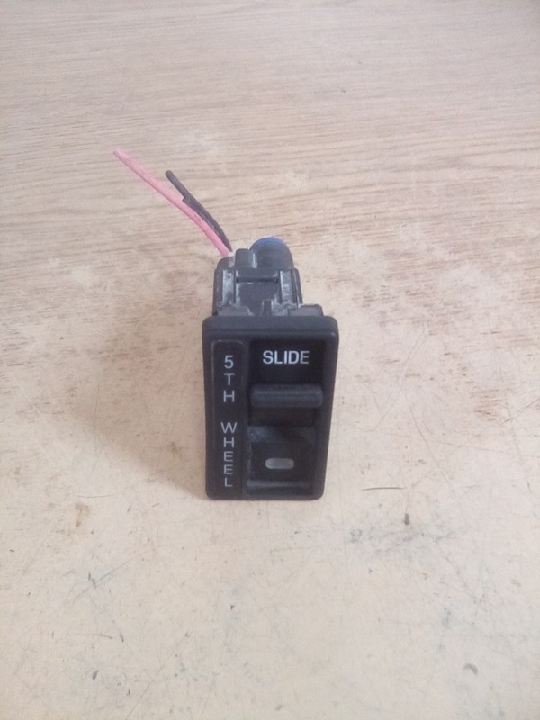 Sterling F7HT-4484-BA 5TH Wheel Switch
