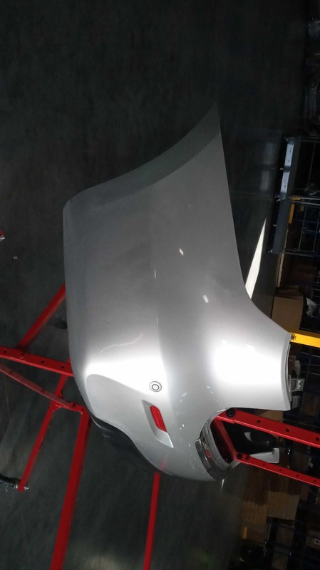 2014 INFINITI QX60 Silver OEM Bumper Assembly - Used, 99k Miles, Warranty