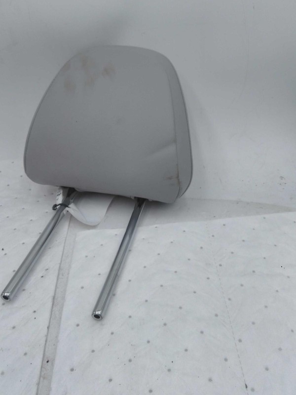 2022 Subaru XV Crosstrek Headrest White 4953169 Used 40k Miles