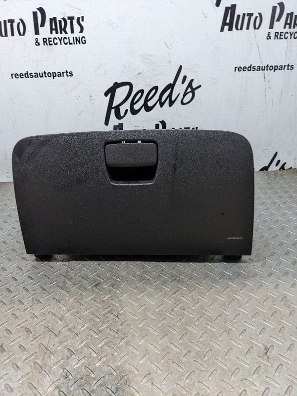 2017-2021 CHEVROLET TRAX DASHBOARD GLOVEBOX GLOVE BOX STORAGE OEM 17 181165718