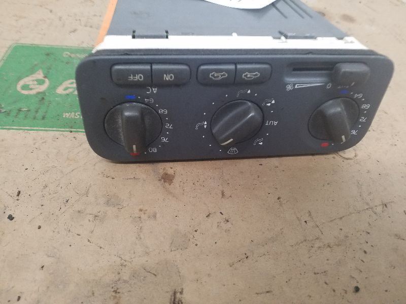 Temperature Control C70 Fahrenheit Fits 99-04 VOLVO 70 SERIES 197626