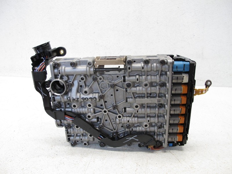 13-16 AUDI QUATTRO B8 A4 AUTOMATIC MECHATRONIC TRANSMISSION PRU VALVE 060624B