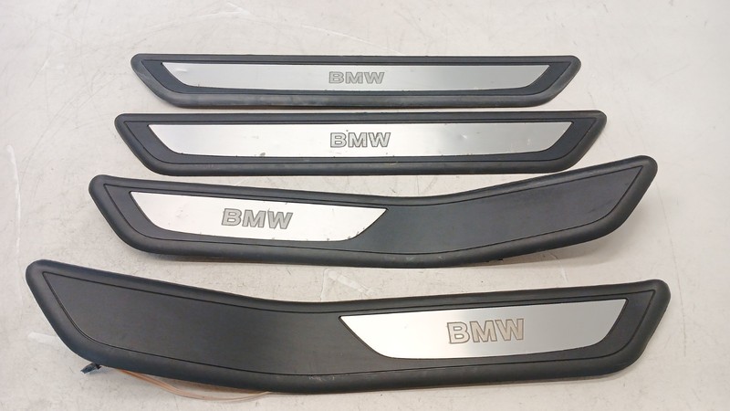 09-13 BMW F01 750i DOOR SILL TRIM SCUFF PLATE ILUMINATED OEM SET 011425