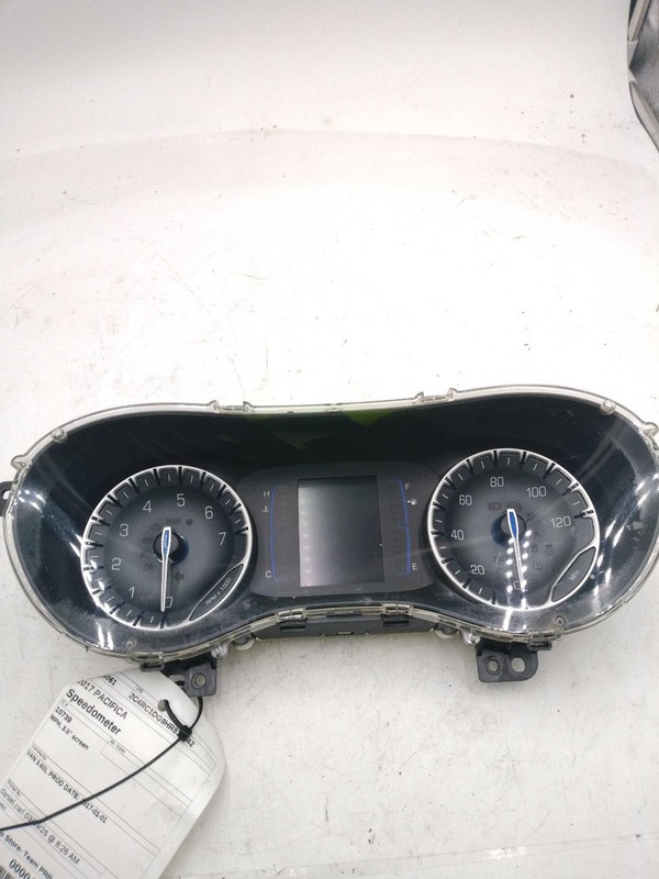 2017 Chrysler Pacifica Speedometer Gauge OEM White 68227903AD 116k Miles