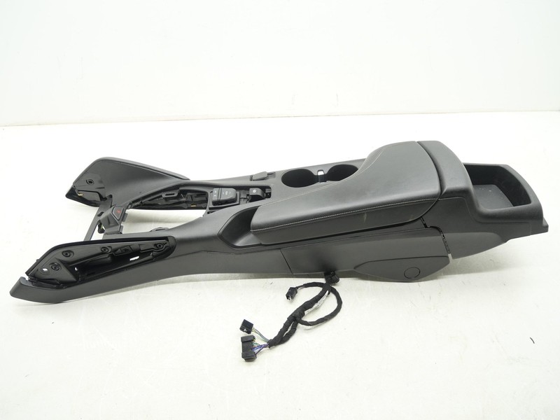 Used A/T Center Console Cup Holder Arm Rest 2016-2024 Chevy Camaro SS 6.2L OEM