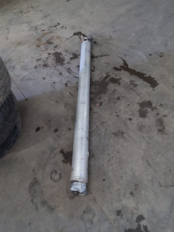 Rear Drive Shaft Classic Style 4WD Fits 14-19 SIERRA 1500 PICKUP 267631