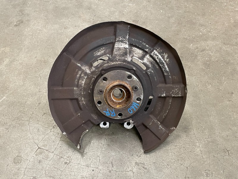 13 14 15 F12 BMW M6 Rear Right Passenger Spindle Knuckle Wheel Hub RWD OEM 1660