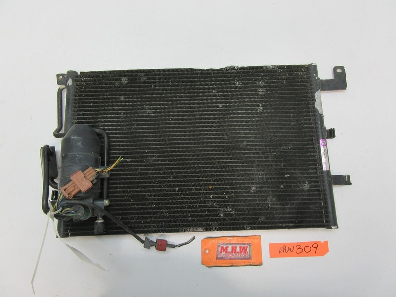 AC CONDENSER A/C CONDENSOR fits 94 95 96 97 98 SAAB 900 USED CAR PART COOLING SE