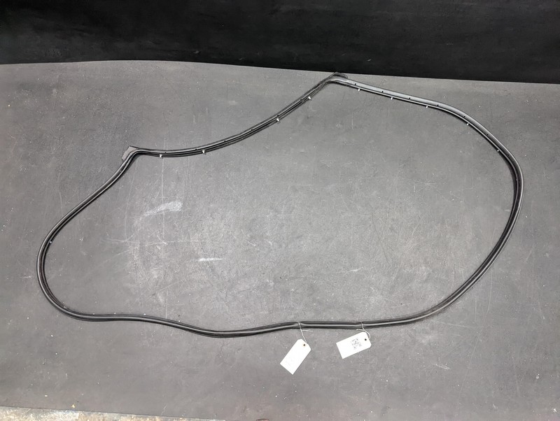 Rear Right Door Weatherstrip 2020 Mazda CX-9 TK48-72-760B 2016 2017 2018 - 2021