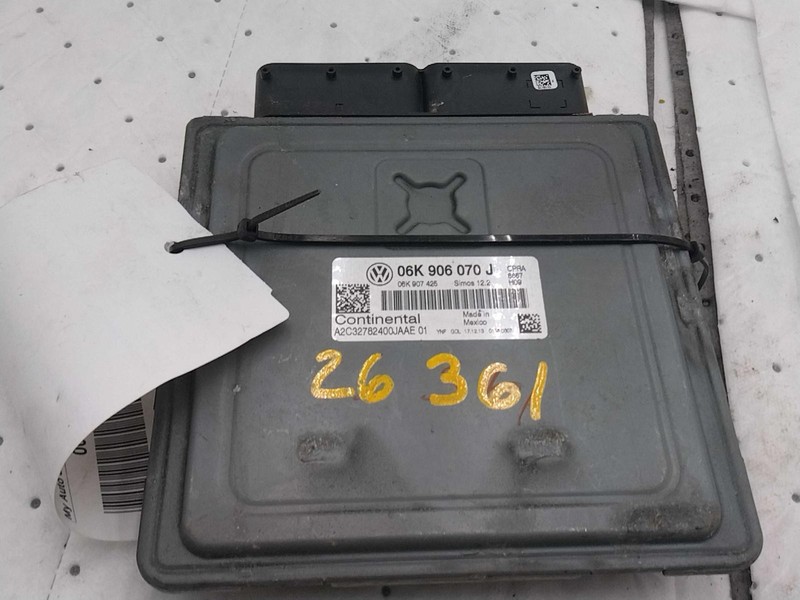 2014 Volkswagen Passat Engine Control Module ECM 06K906071E Black 155K Miles
