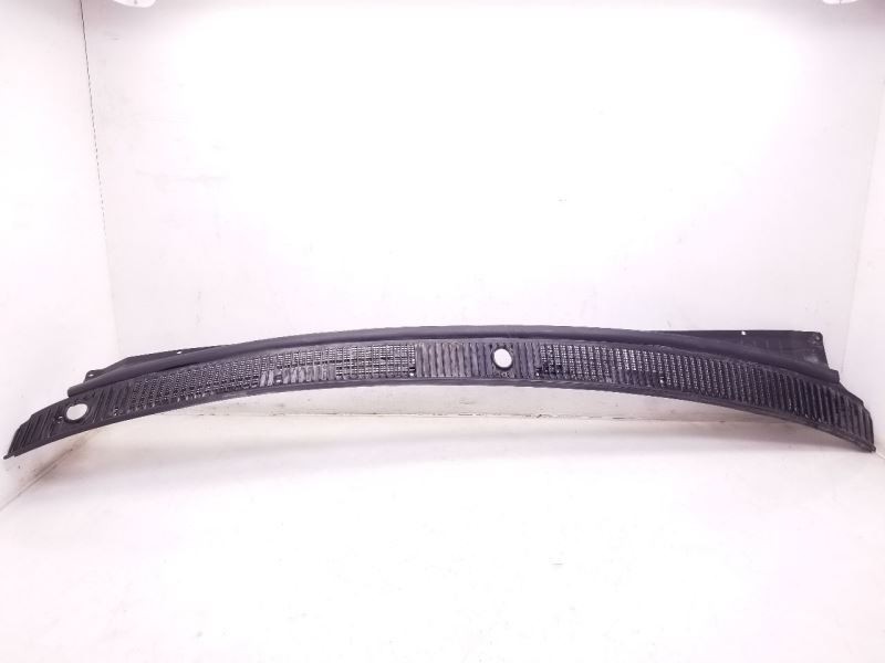 03 04 Toyota SEQUOIA Cowl Vent Panel