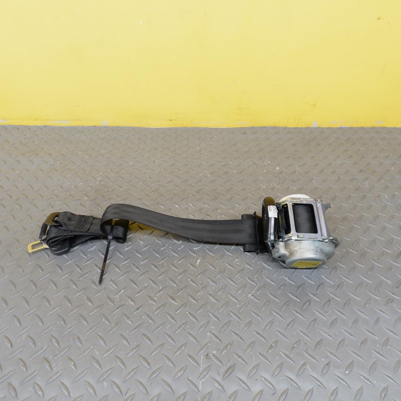 2020-2024 AUDI Q3 S-LINE REAR SEAT BELT RIGHT SIDE BLACK VM1 OEM 83A85780E