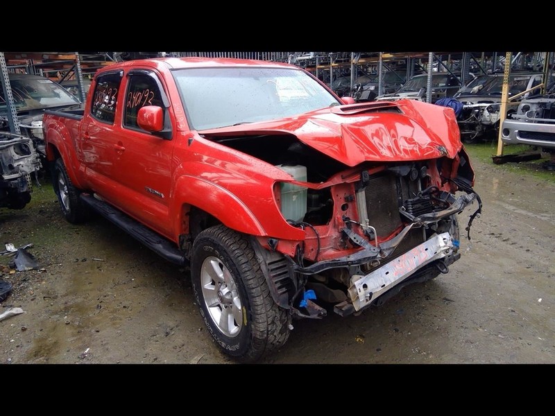 05 06 07 08 TOYOTA TACOMA TRD SPORT REAR AXLE WITH DIFFERENTIAL LOCK 2WD