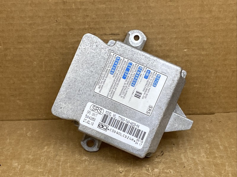 Honda Accord SRS AirBag Air Bag Control Module OEM 77960-TA0-A020-M4