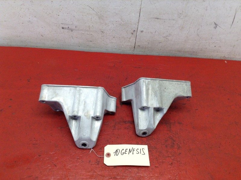 09-11 HYUNDAI GENESIS 4.6L ENGINE LEFT / RIGHT MOTOR MOUNT BRACKET SET OEM