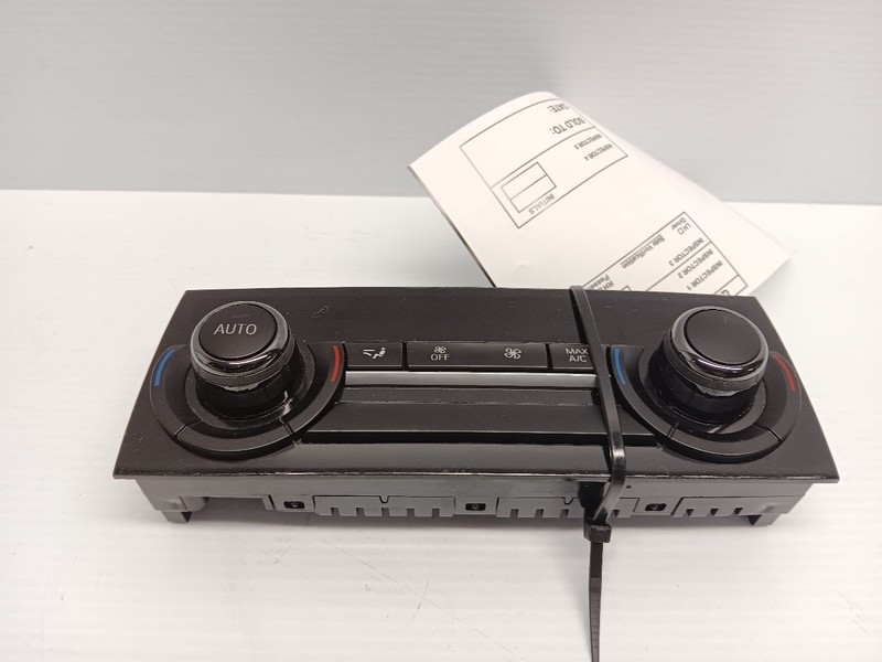 Temperature Control Rear Fits 10-17 BMW 535i GT 72805