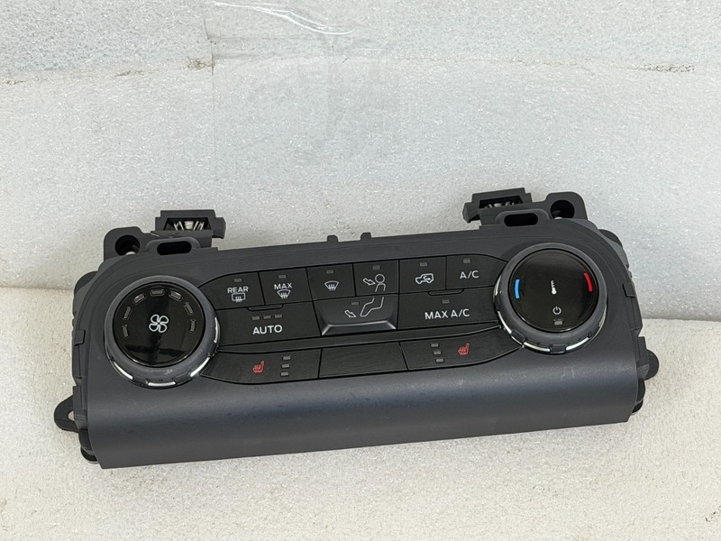 2021-2024 Ford Bronco Sport Auto Climate Temperature Control N1PT-18C612-LB OEM