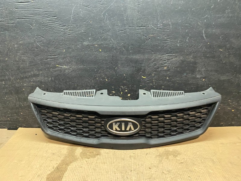 2010 to 2013 Kia Forte Koup Black Front Upper Bumper Grill Grille X3293 DG