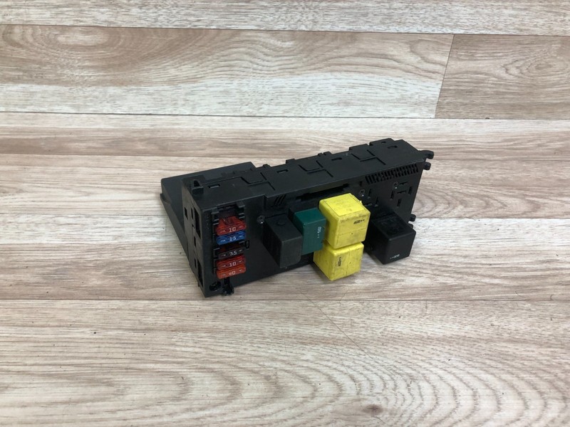 MERCEDES BENZ OEM W208 W210 CLK430 E320 FRONT SAM FUSE BOX BLOCK 98-03 8