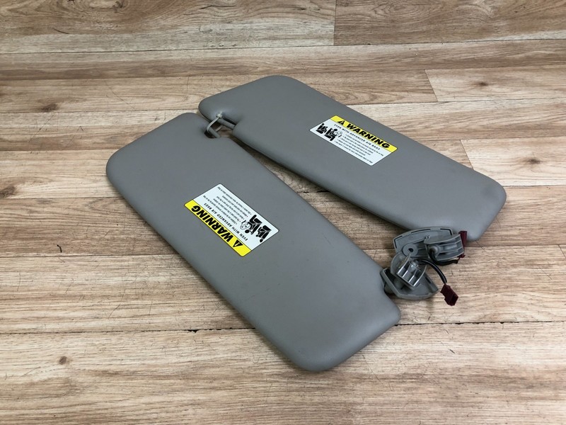 BMW OEM E60 E61 525 528 530 535 550 M5 FRONT L AND R SIDE SUN VISOR SET 04-10 3