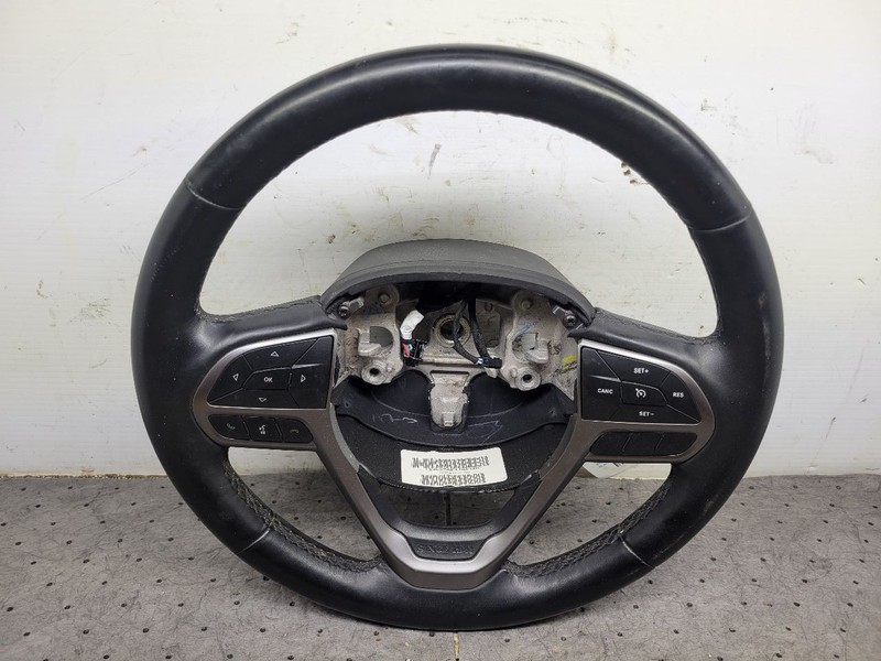 2019-2023 CHEROKEE Steering Wheel 1797206