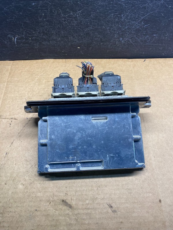 2004 Ford Explorer 4.0L Engine Control Computer Module 4L2A-12a650-amb ad7536 DG