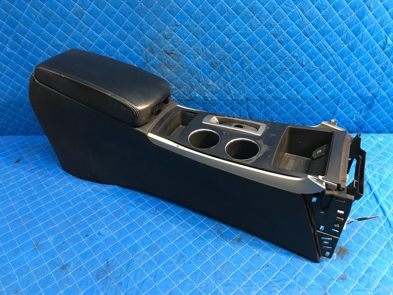 2015 Nissan Altima Center Floor Console Assembly Black Leather OEM
