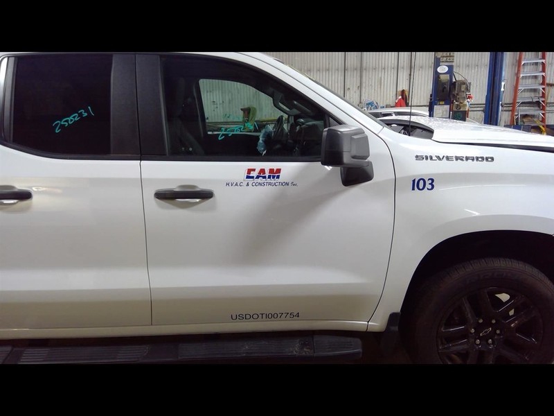 Passenger Front Door Double Cab Fits 19-23 SILVERADO 1500 PICKUP 1616078