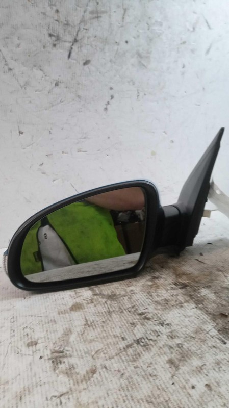2022 Hyundai Kona Left Door Mirror Assembly Blue OEM, 86000 Miles