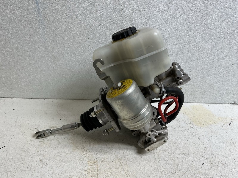 2010 ONLY! Toyota FJ Cruiser w E Locker ABS Brake Pump Module Brakes 89541-35074
