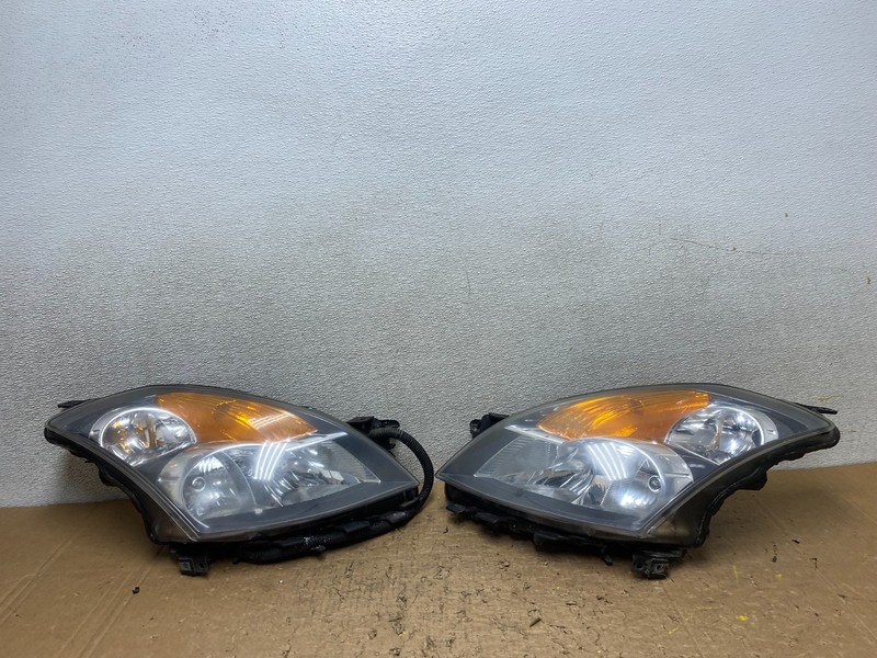 Sedan 2007 2008 2009 Nissan Altima Left+Right Set Headlights V8591 DW