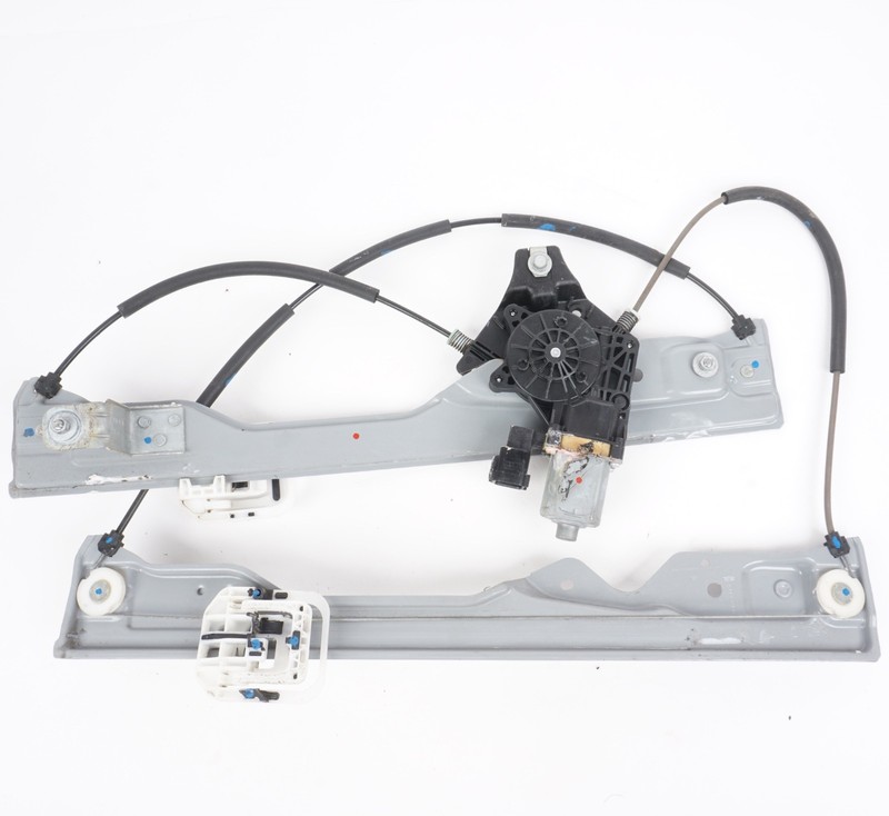 2017 - 2020 Lincoln Continental Front Left Door Window Regulator Motor OEM
