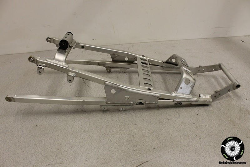2000 YAMAHA YZF R 6 L REAR SUB FRAME SUBFRAME 5GV3-010 OEM 00 YZFR6