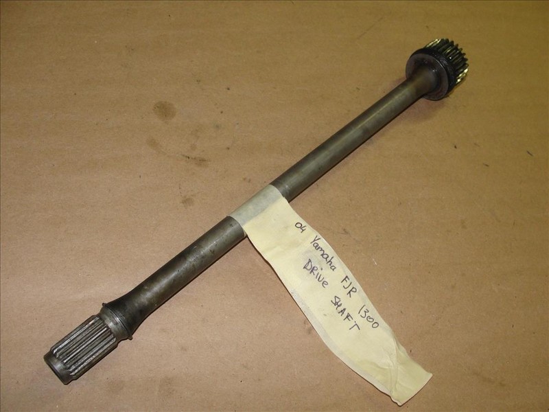 04 YAMAHA FJR 1300 DRIVE SHAFT DRIVESHAFT FJR1300