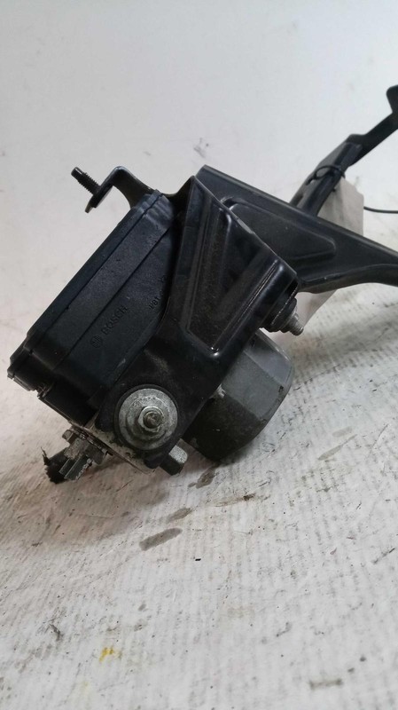 2015 Nissan Sentra ABS Pump & Motor Assembly OEM 1.8L 109K Miles Grey