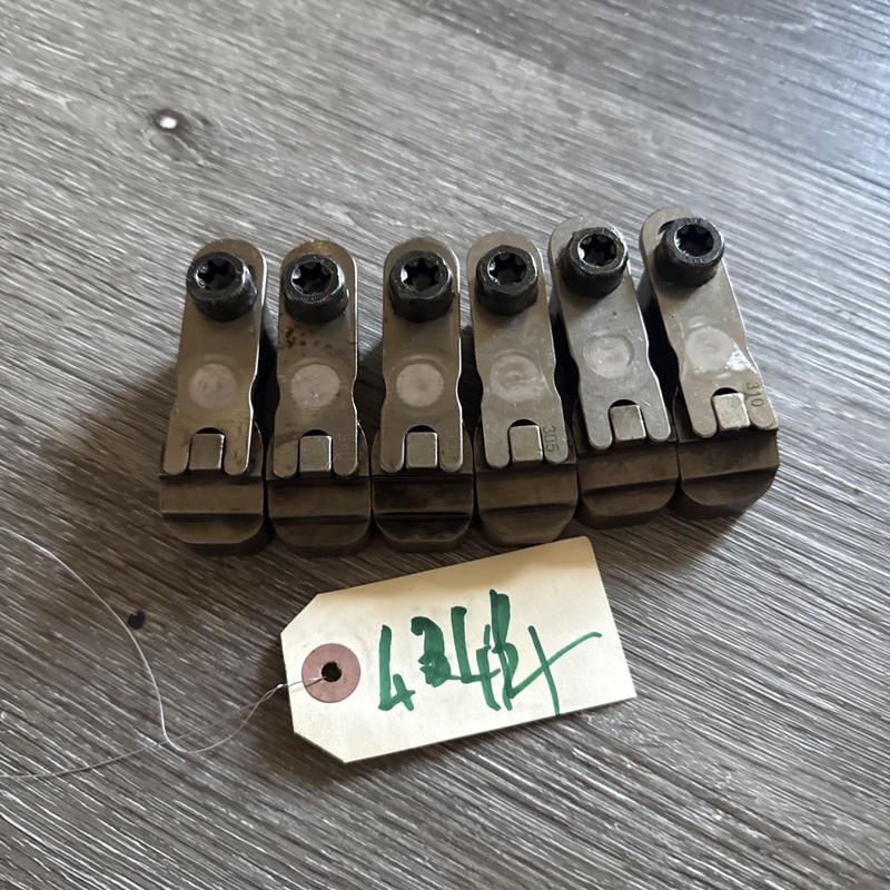 Set Of 6 VOLVO D13 VALVE CALIPER YOKE BRIDGE - P/N: 20793040